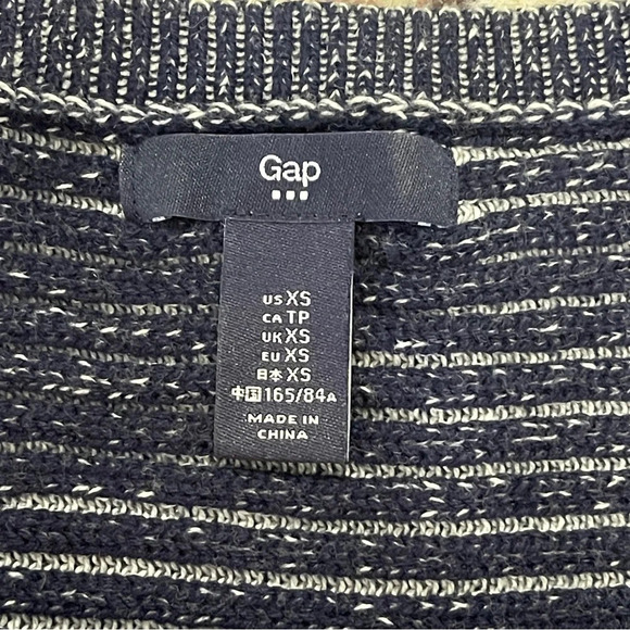 Gap Sweater Navy White Stripe Crew Neck Size XS 100% Cotton Gap Factory Nautical - Picture 3 of 8